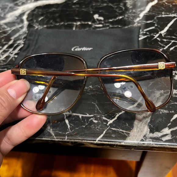 Anne Klein Sunglasses - Picture 5 of 8